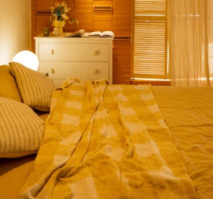 interior view of bedroom in beige tones 2023 11 27 05 26 33 utc e1732875604792
